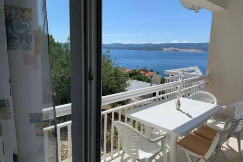 Apartment 2 With Pool And Amazing Sea View