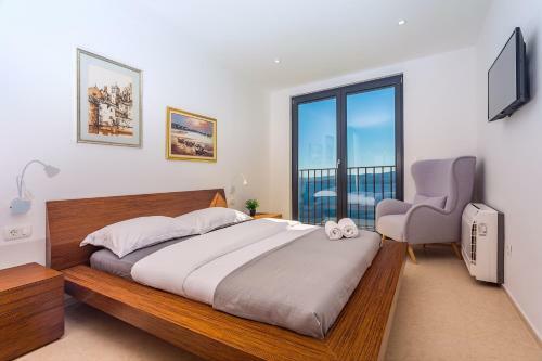 Villa Mia With Private Pool, Whirlpool, Gym, Sauna, Seaviews