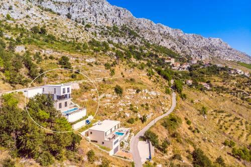 Villa Mia With Private Pool, Whirlpool, Gym, Sauna, Seaviews