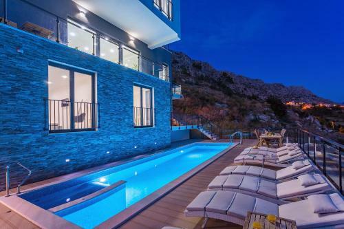 Villa Mia With Private Pool, Whirlpool, Gym, Sauna, Seaviews