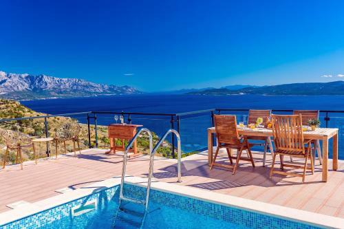 Villa Mia With Private Pool, Whirlpool, Gym, Sauna, Seaviews