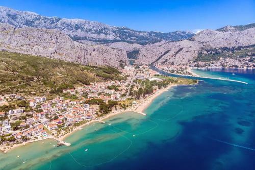 Villa Mia With Private Pool, Whirlpool, Gym, Sauna, Seaviews