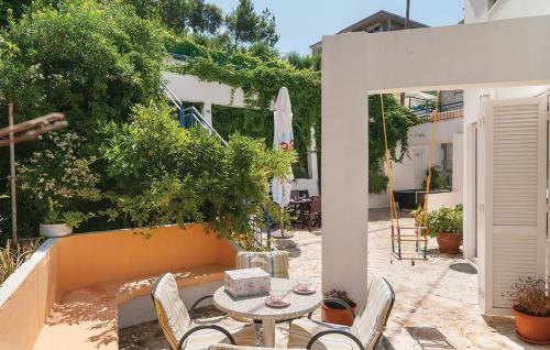 Villa Holiday Home Caleta