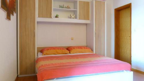 Ivasnjak Apartment With A Sea View