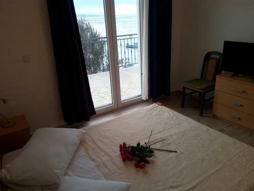 Apartment On The Beach