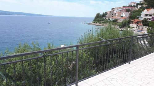 Apartment On The Beach