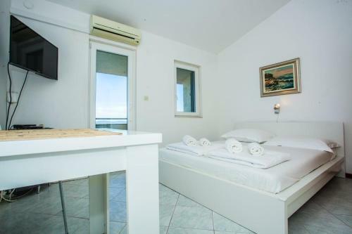 Villa Holiday House Vinka With Private Swimming Pool