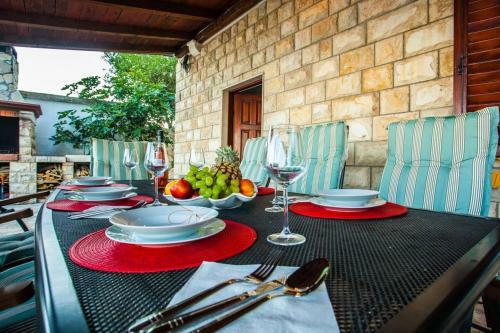 Villa Holiday House Vinka With Private Swimming Pool