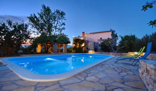 Holiday Home Pavlovi Dvori
