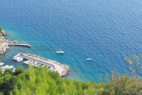 Villa Vera (omis)