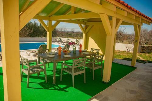 Villa Rural Olive Krka