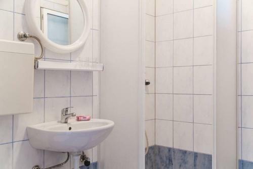 Apartamento Hvar, 10m From The Sea Studio E