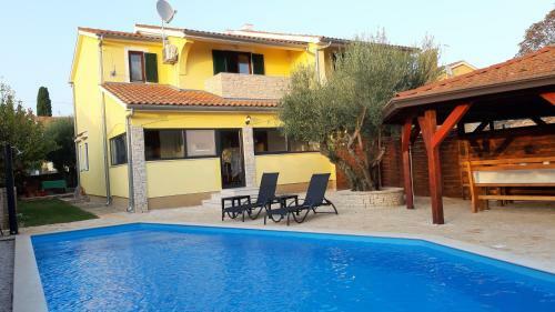 Villa Lara