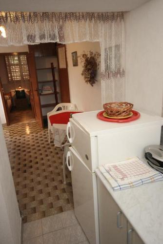 Apartment Basina 4620b