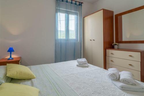 Apartments Sandra-150 M From Beach