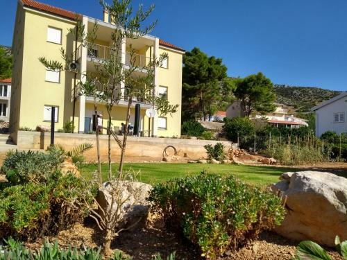 Hvar Apartment