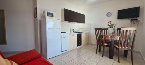 Apartments And Room Meri
