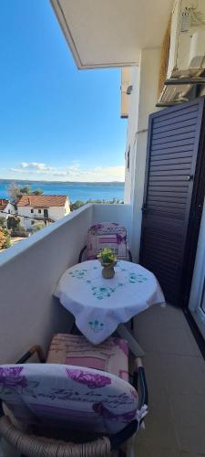 Apartments And Room Meri