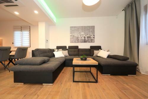 Villa Holiday House Roza