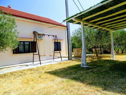 Vacation House Maslina