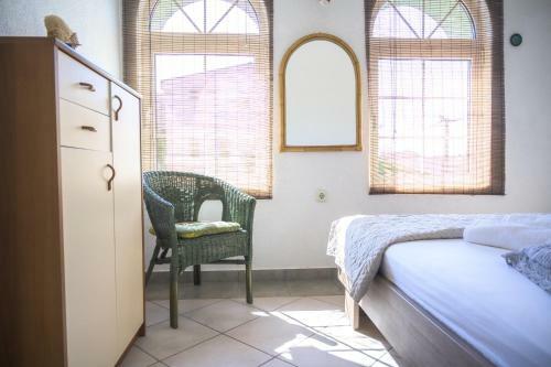 Holiday House Alma