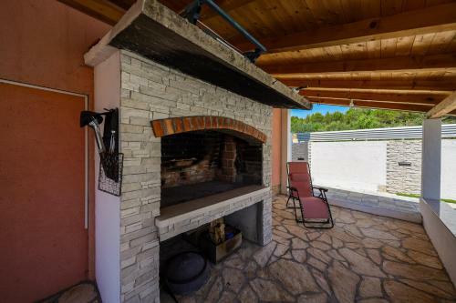 Apartment Anai, With Heated Private Pool