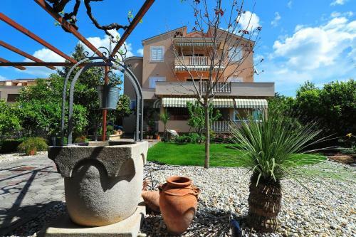 Apartmani Villa Elvira