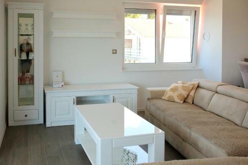 Apartmani Marina S Pogledom, Suko?an