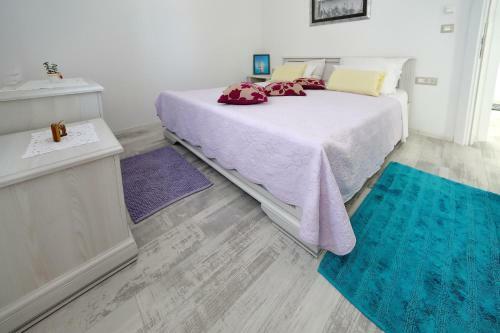 Apartmani Marina S Pogledom, Suko?an