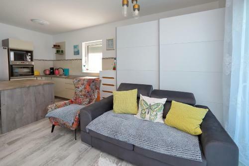 Apartmani Marina S Pogledom, Suko?an