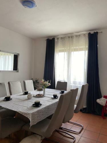 Ku?a Za Miran Odmor - Suko?an