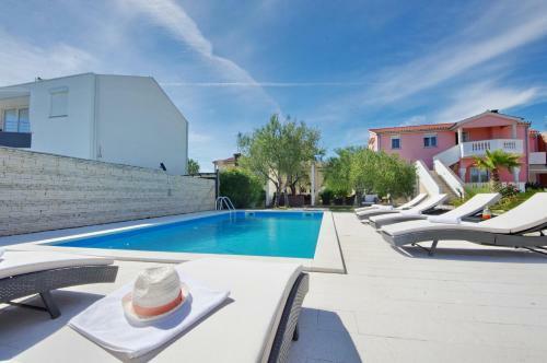 Apartmani Emili