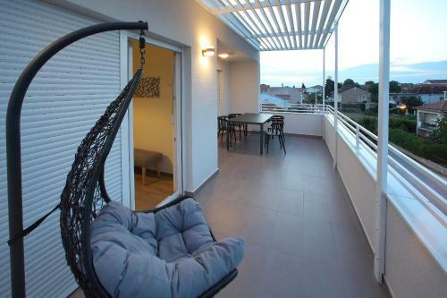 L Apartments