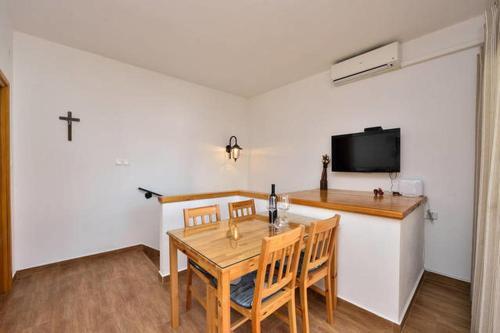 Seaside Holiday House Bibinje, Zadar - 13157