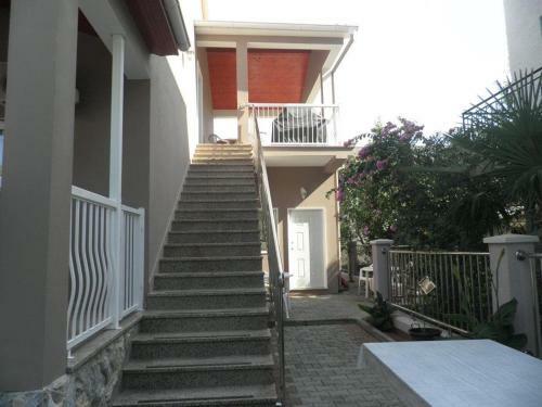 Hostal Guest House Karlo