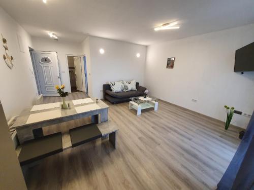 Apartments Villa M&m 2