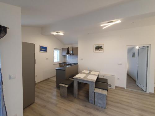Apartments Villa M&m 2