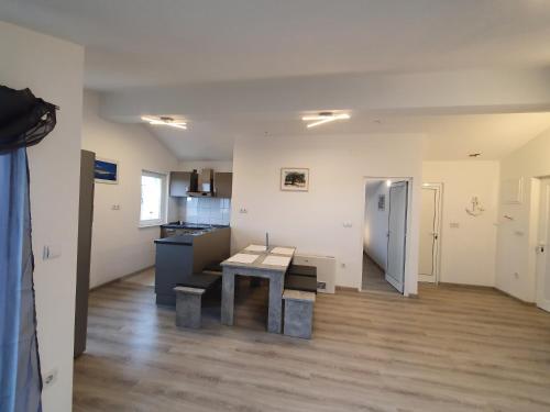Apartments Villa M&m 2