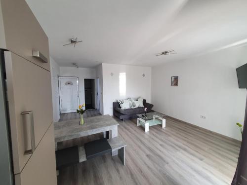 Apartments Villa M&m 2