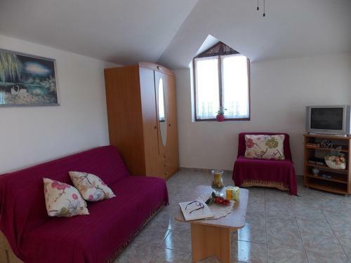 Holiday Home Bugi - Free Parking