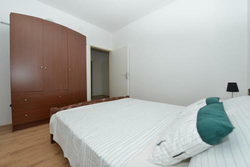 Apartmani L&r Bibinje