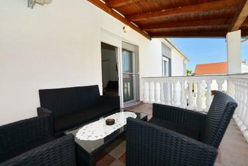 Apartmani L&r Bibinje