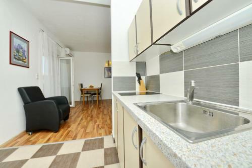 Apartmani L&r Bibinje