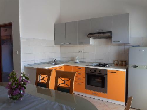 Apartmani Sanda I Leo