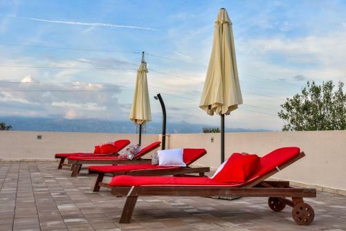 Fantastic Villa Maslina With Private Pool