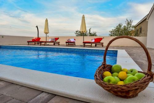 Fantastic Villa Maslina With Private Pool