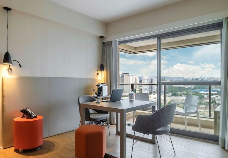 Hotel Novotel Porto Alegre Tr�s Figueiras