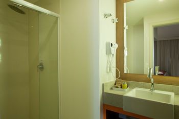 Hotel Quality Alphaville (.)