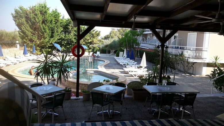 Aparthotel Hotel Megara