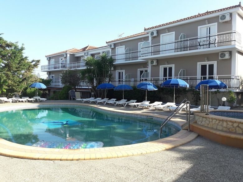 Aparthotel Hotel Megara
